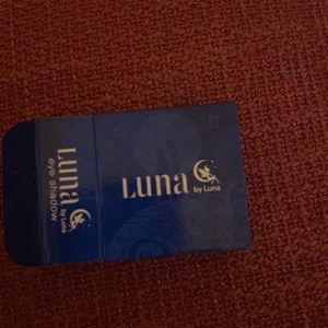 Luna by luna eye shadow